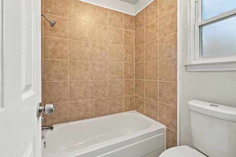 4807 Crestmont Court, Arlington TX 76017 - Photo 29