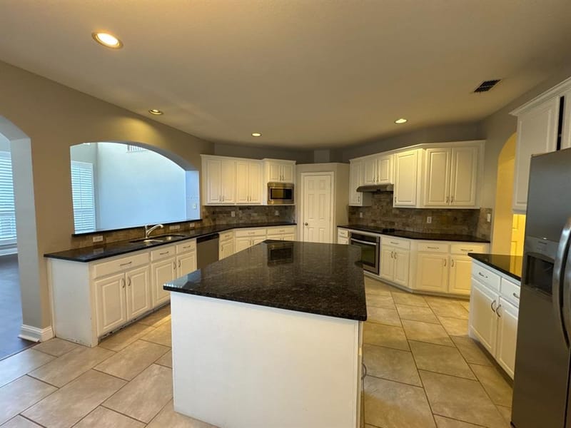 2022 Country Brook Lane, Allen TX 75002 - Photo 9