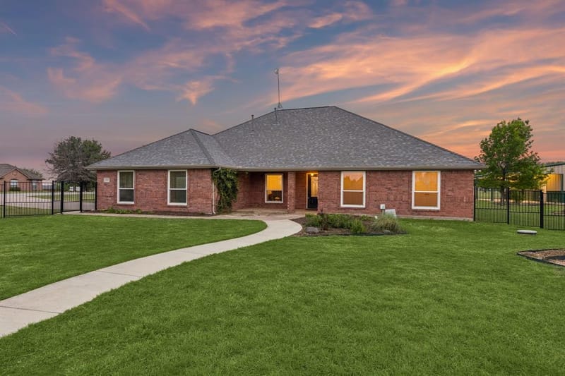 1901 Saw Tooth Court, Haslet TX 76052 - Photo 7