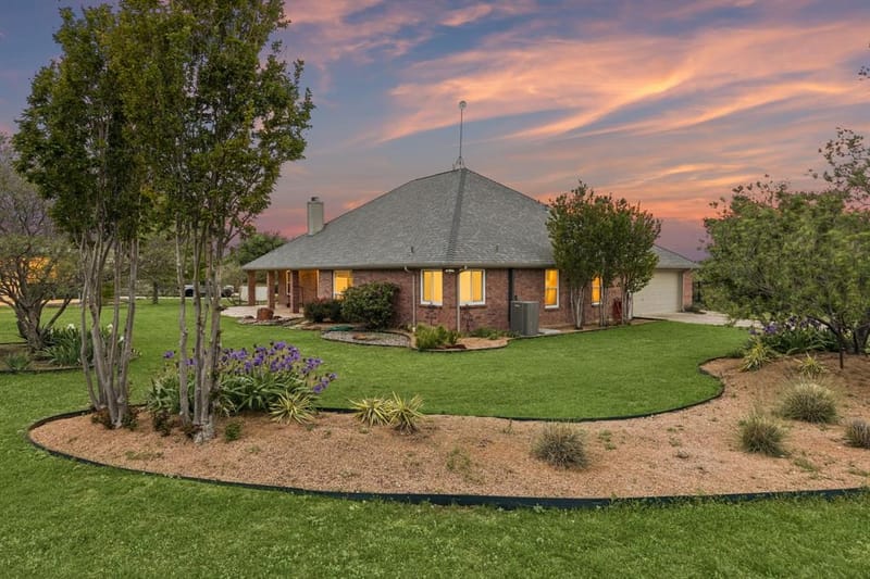 1901 Saw Tooth Court, Haslet TX 76052 - Photo 8