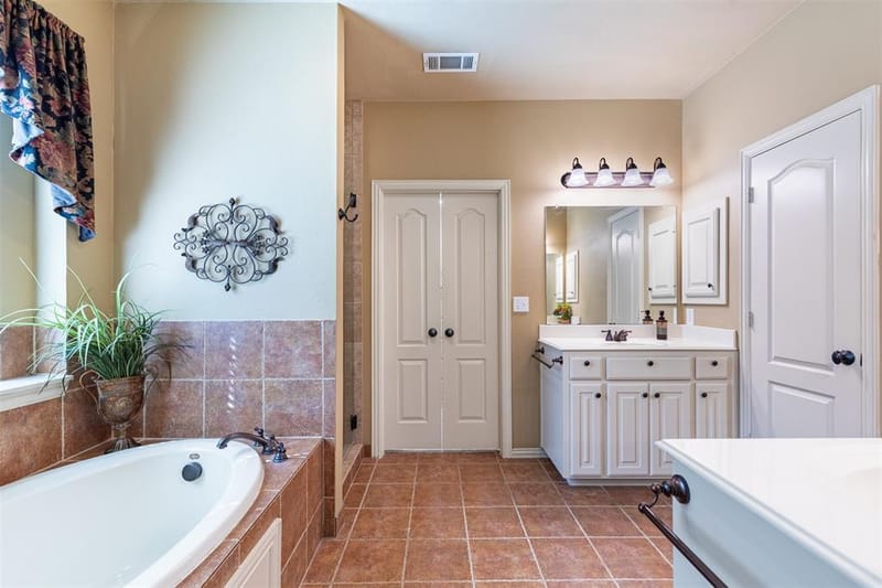 9736 Sam Bass Trail, Fort Worth TX 76244 - Photo 17