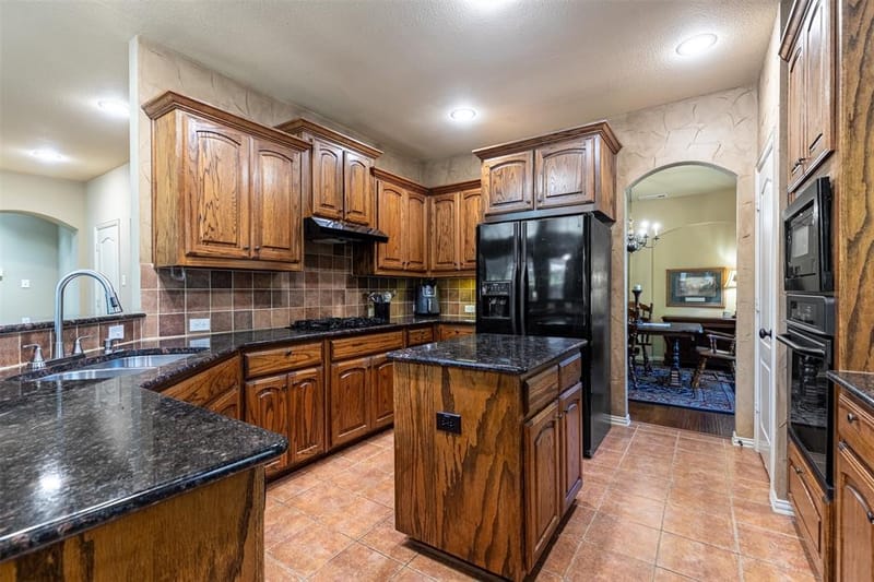 9736 Sam Bass Trail, Fort Worth TX 76244 - Photo 16