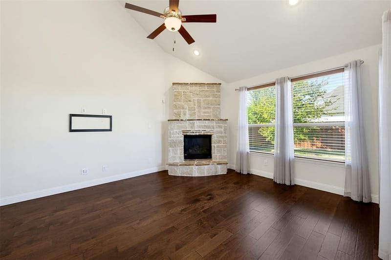 1920 Roundtree Circle E, Fort Worth TX 76008 - Photo 13