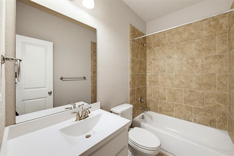 1920 Roundtree Circle E, Fort Worth TX 76008 - Photo 24