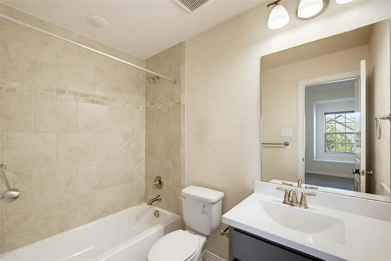 1920 Roundtree Circle E, Fort Worth TX 76008 - Photo 34
