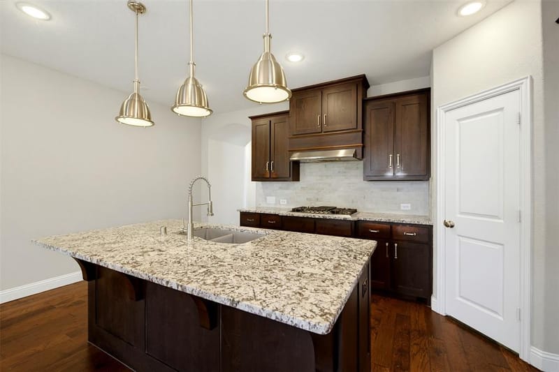 1920 Roundtree Circle E, Fort Worth TX 76008 - Photo 11