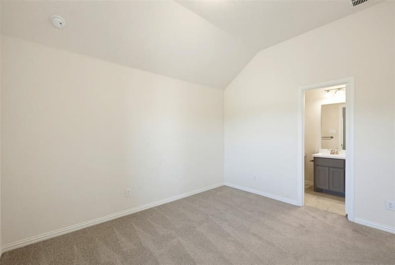 1920 Roundtree Circle E, Fort Worth TX 76008 - Photo 31