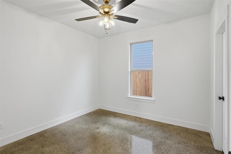 804 Lavender Court, Tolar TX 76476 - Photo 32