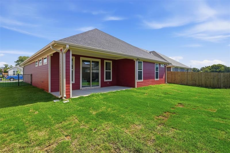804 Lavender Court, Tolar TX 76476 - Photo 34