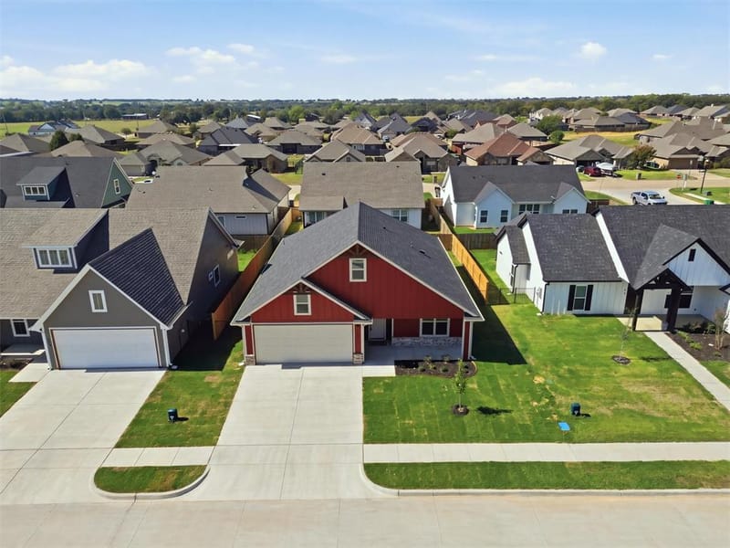 804 Lavender Court, Tolar TX 76476 - Photo 37