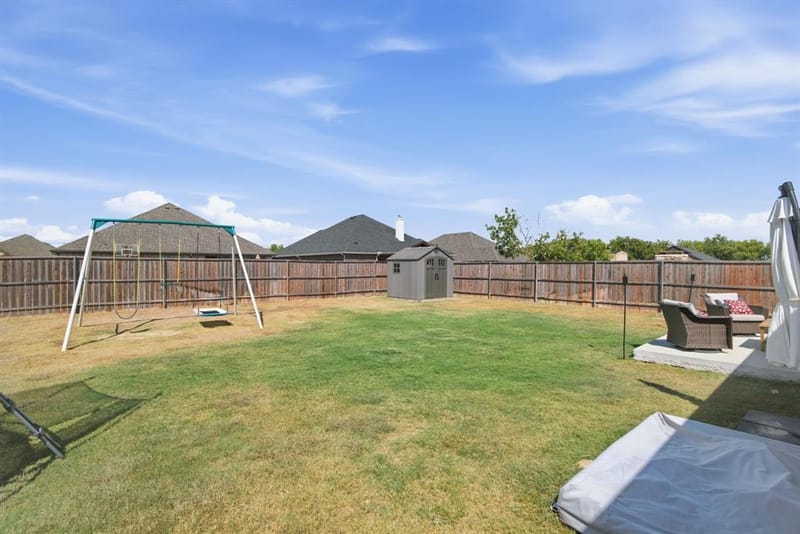 28 S Highland Drive, Sanger TX 76266 - Photo 27