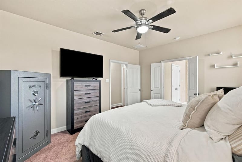 28 S Highland Drive, Sanger TX 76266 - Photo 13