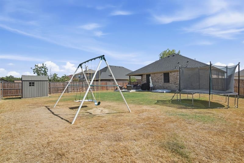 28 S Highland Drive, Sanger TX 76266 - Photo 28