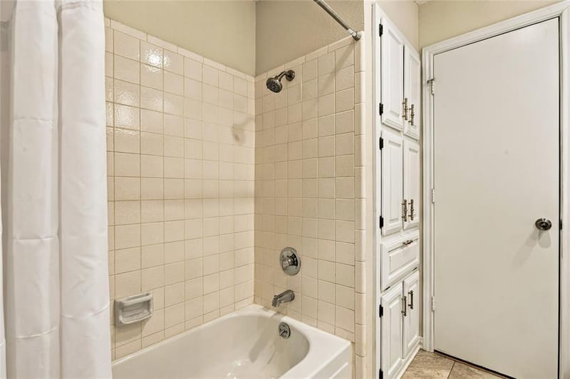 2211 Mediterranean Avenue, Arlington TX 76011 - Photo 26