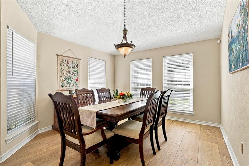 2211 Mediterranean Avenue, Arlington TX 76011 - Photo 7