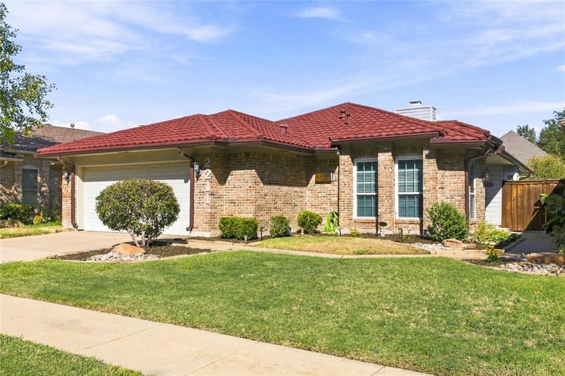 2211 Mediterranean Avenue, Arlington TX 76011