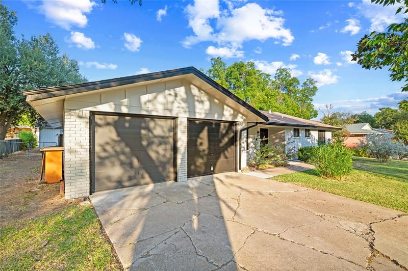 6920 Valhalla Road, Fort Worth TX 76116 - Photo 3
