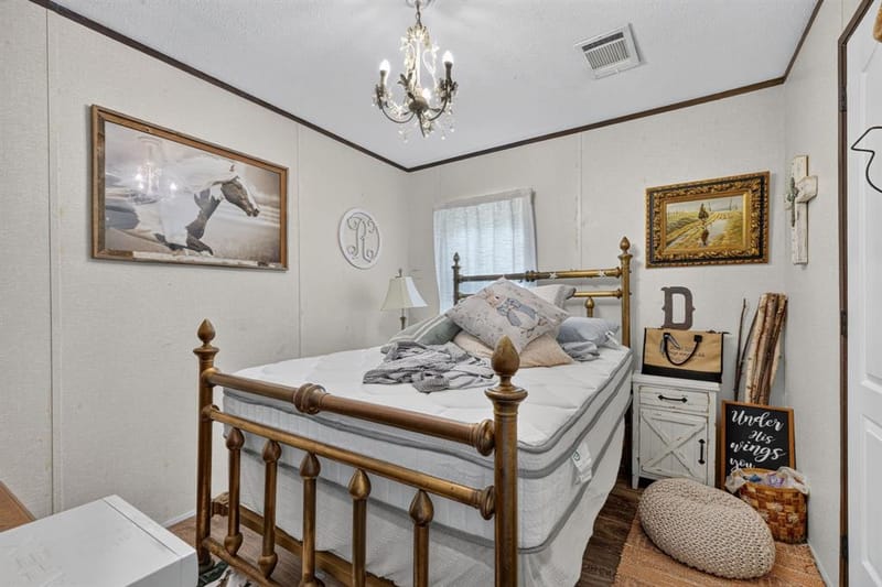 2809 Cypress Street, Granbury TX 76048 - Photo 7