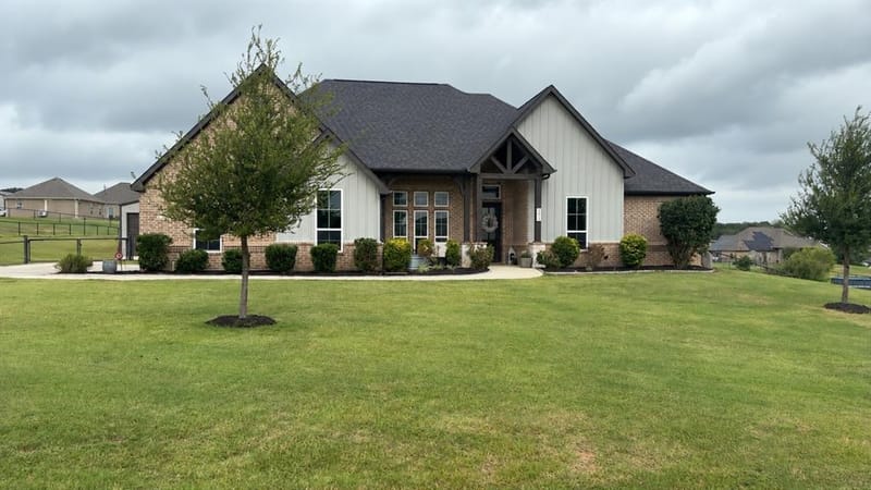 450 Christian Way, Azle TX 76020