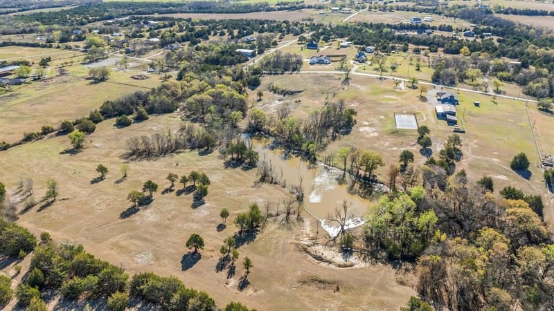 2568 Luella Road, Sherman TX 75090 - Photo 35