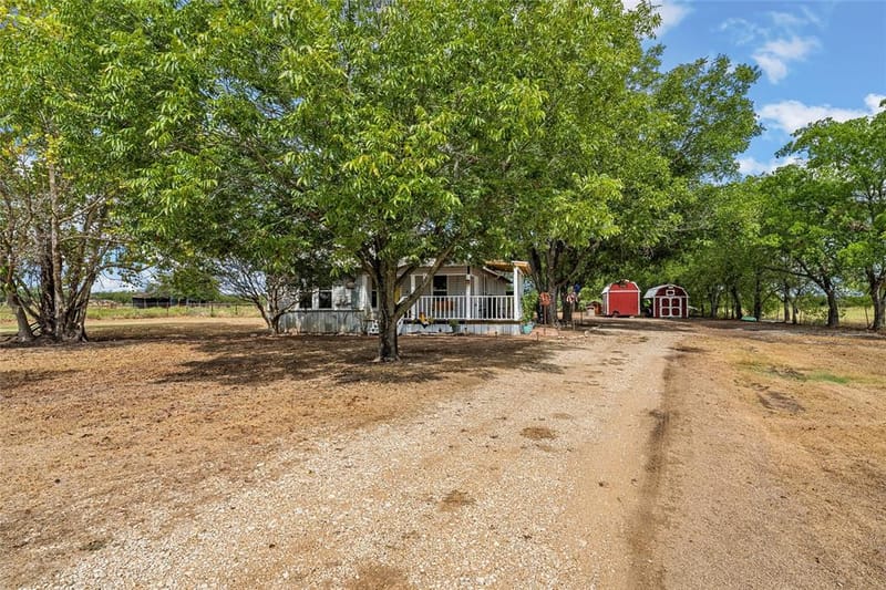 393 Peevey Lane, Robinson TX 76706 - Photo 25