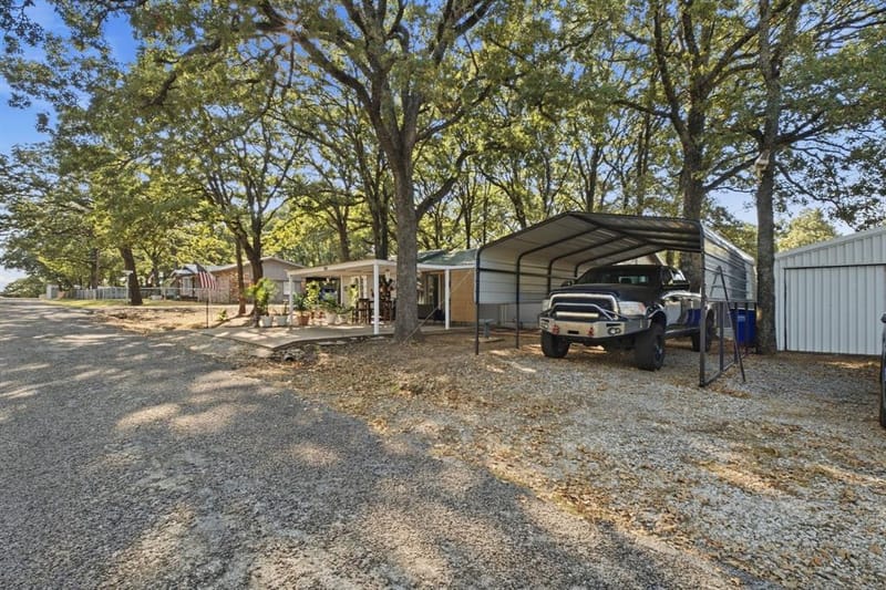 2225 Hillcrest Circle, Gordonville TX 76245 - Photo 7