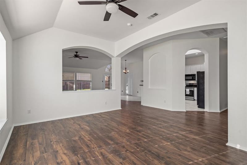 1718 Falcon Drive, Corinth TX 76210 - Photo 14