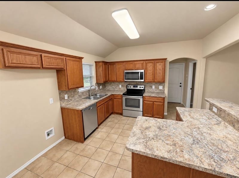 923 Grouse Road, Glenn Heights TX 75154 - Photo 6