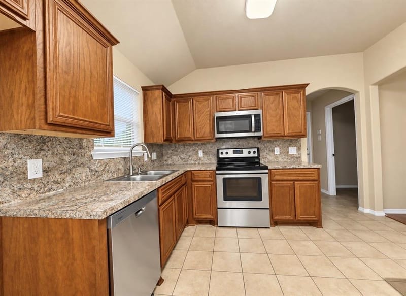 923 Grouse Road, Glenn Heights TX 75154 - Photo 5
