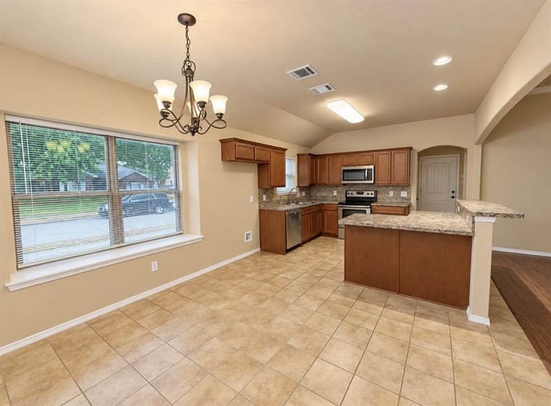 923 Grouse Road, Glenn Heights TX 75154 - Photo 10