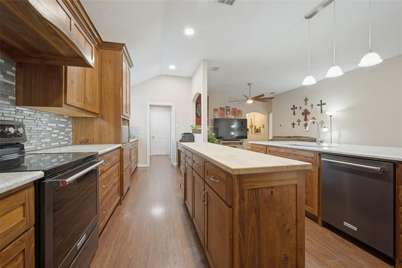 217 Southpeak Lane, Ponder TX 76259 - Photo 7
