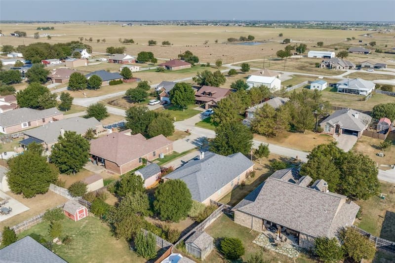 217 Southpeak Lane, Ponder TX 76259 - Photo 5