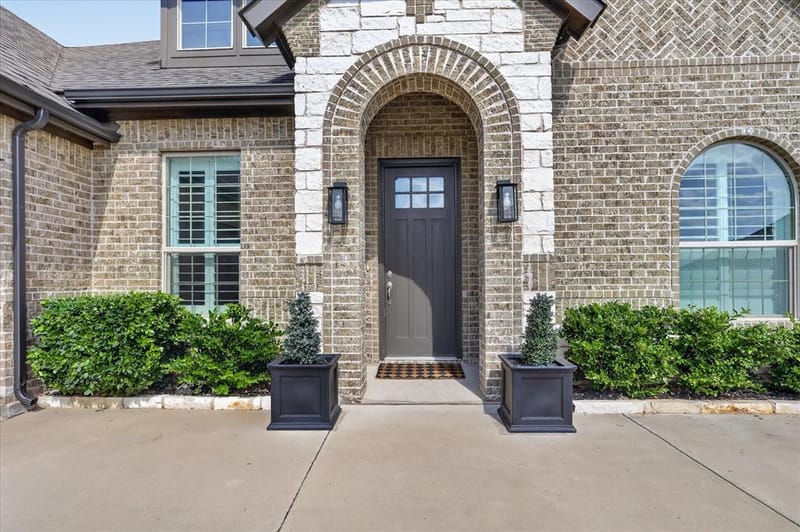 1070 Mickelson Drive, Granbury TX 76048 - Photo 3