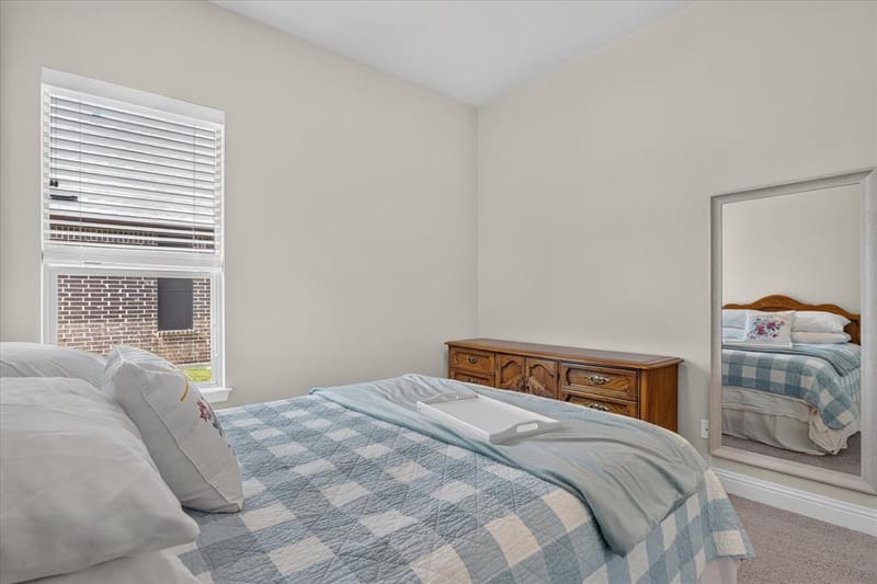 1070 Mickelson Drive, Granbury TX 76048 - Photo 32