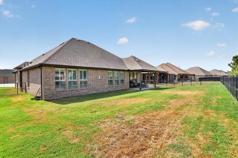 1070 Mickelson Drive, Granbury TX 76048 - Photo 38