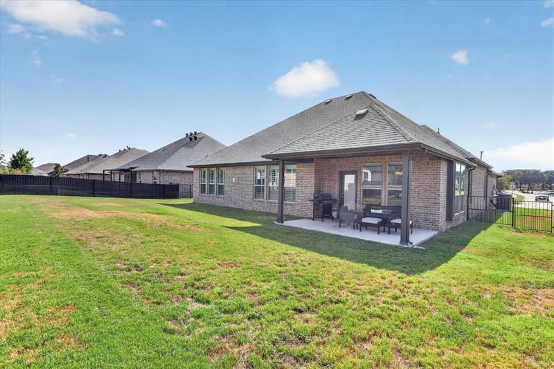 1070 Mickelson Drive, Granbury TX 76048 - Photo 37