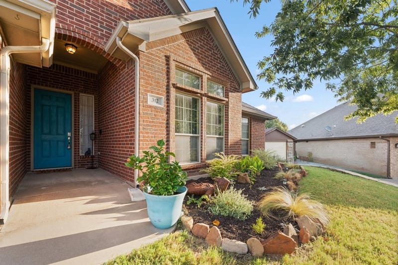 312 Nutmeg, Burleson TX 76028 - Photo 3