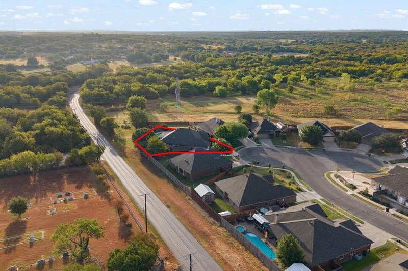 312 Nutmeg, Burleson TX 76028 - Photo 9