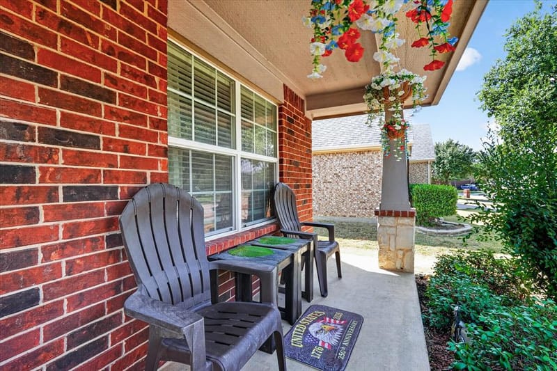 521 Leatherman Drive, Saginaw TX 76179 - Photo 4