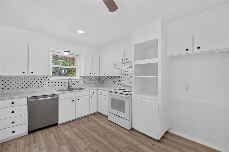 5921 Jackie Terrace, Watauga TX 76148 - Photo 7