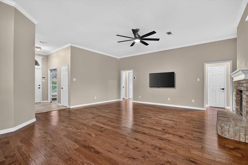 1004 Eden Street, Burleson TX 76028 - Photo 9