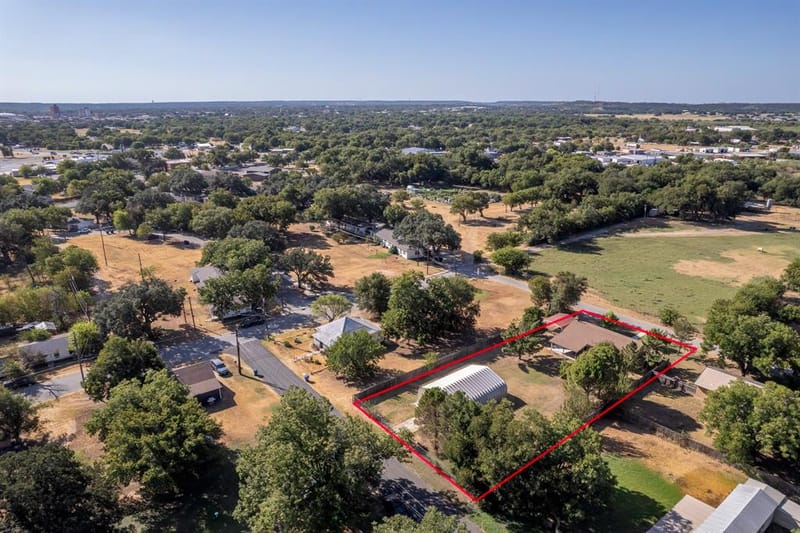 1604 Dublin Street, Brownwood TX 76801 - Photo 7