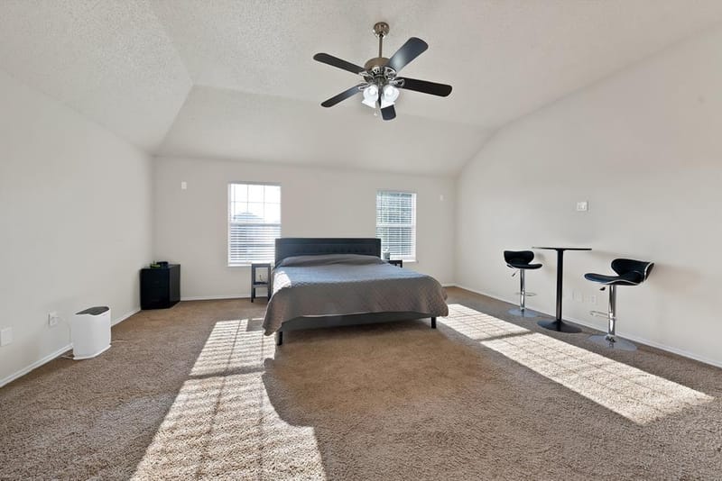 11005 Fawn Valley Drive, Fort Worth TX 76140 - Photo 13