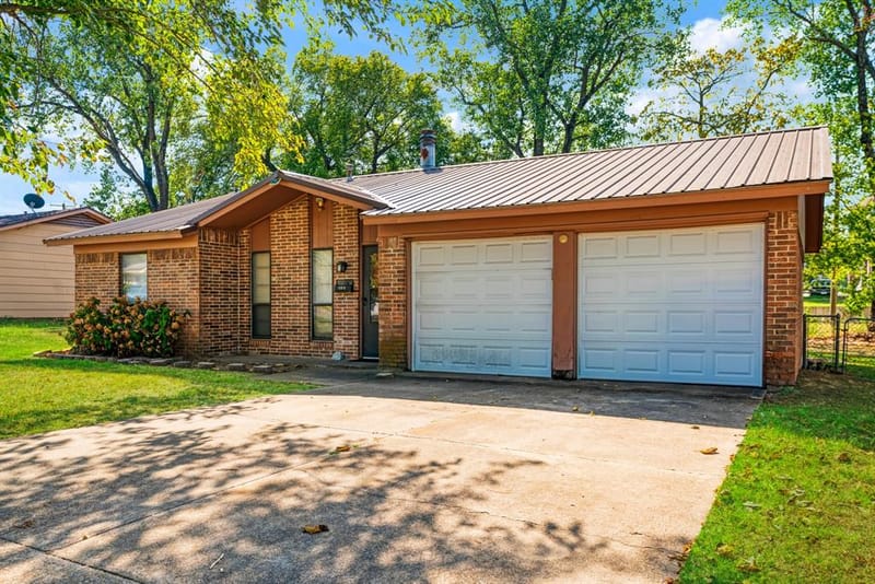 1165 22 nd, Paris TX 75460 - Photo 2