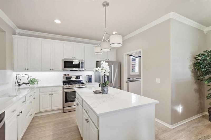 1641 Overwood Drive, Frisco TX 75036 - Photo 5