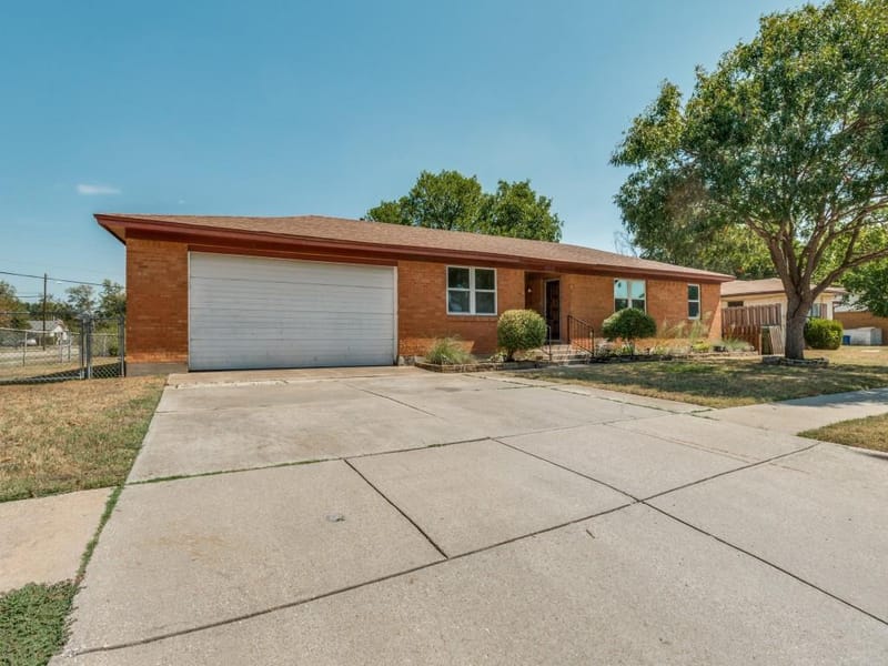 5020 Susan Lee Lane, North Richland Hills TX 76180