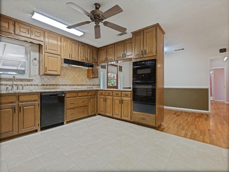 5020 Susan Lee Lane, North Richland Hills TX 76180 - Photo 10