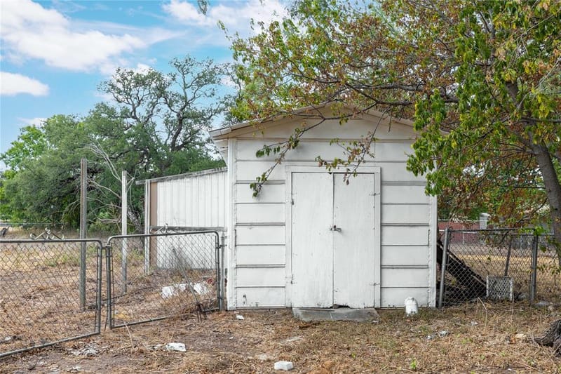 408 S 4th Street, Bangs TX 76823 - Photo 23