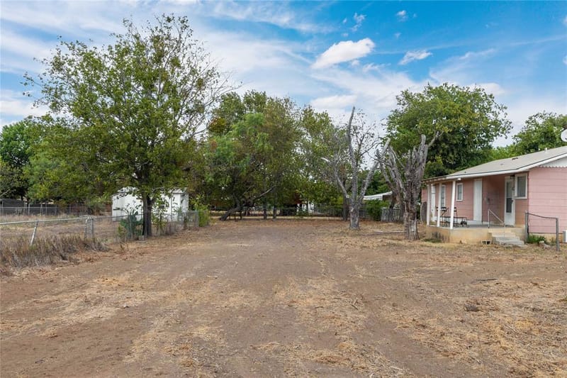 408 S 4th Street, Bangs TX 76823 - Photo 29