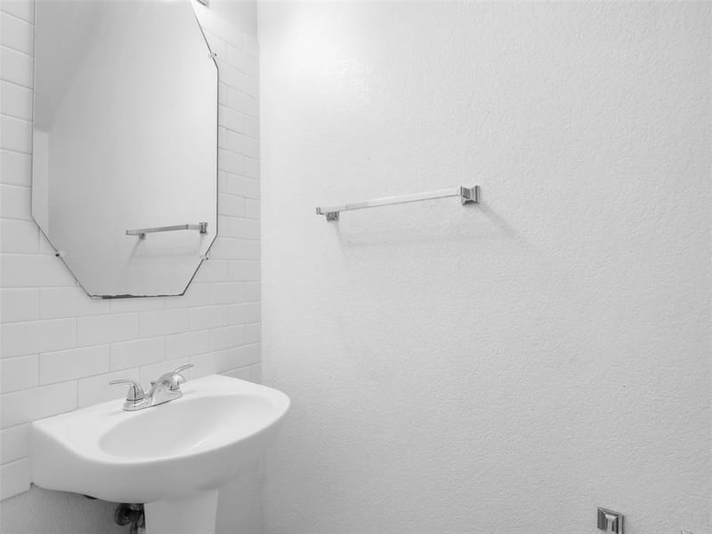 8101 Southern Pine Way, Fort Worth TX 76123 - Photo 6